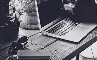 明星在中午时分遭遇丑闻 轰动一时，微密圈全网炸锅，详情探秘，明星中午一般午睡吗?